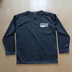 N.Y.C. VERSATILE PERSON 長袖Tシャツ ブラック