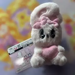 エスターバニーハートハグマスコット