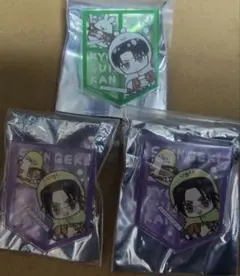 進撃の巨人×空想水族館 アクリルバッジ【リヴァイ/ハンジ】