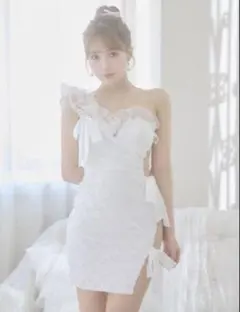 sugar ワンショルダーフリルドレス