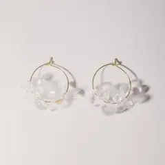【お値下げしました】ハンドメイド　クリアビーズ ゴールドフープ ピアス