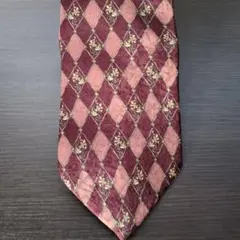 シルク ネクタイ ワインレッド ピンク ダイヤモンドパターン　日本製