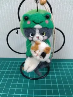 もたこ 羊毛フェルト猫 スイカ猫 すいか猫 かぶりもの猫 羊毛フェルト