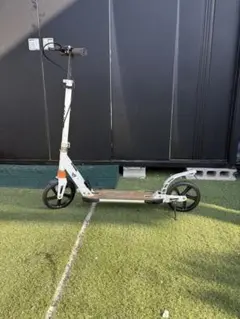 折りたたみ式キックボード ホワイト/ブラック