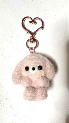 ピンクのたれ耳うさぎさん　羊毛フェルトキーホルダー♡ハンドメイド