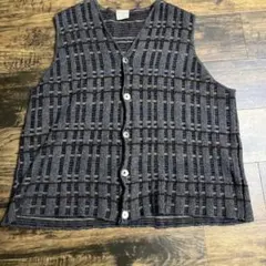 Item thumbnail for item 2cce75fc-9c07-457a-9252-83845b99c2ae