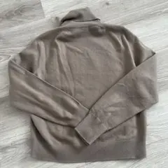 UNIQLO ベージュ ニットセーター 長袖