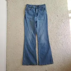 ⚫GU フレアジーンズ デニム Mサイズ 67ブルー