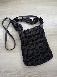 Item thumbnail for item 187f1298-47fd-45b7-8a16-675aae1c8ad7