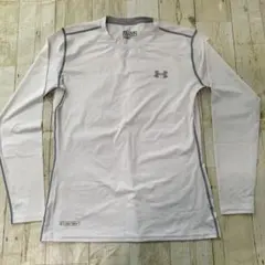 Under Armour heatgear MD FITTED ホワイト長袖