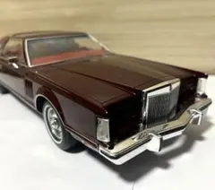 MGC 1/18 リンカーンコンチネンタルマークⅤ - メルカリ