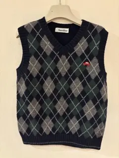 familiar Vネック　ニットベスト　110cm