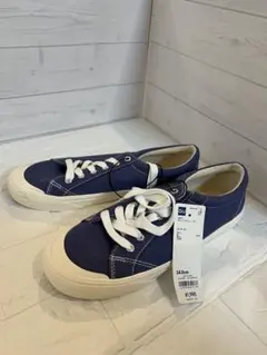 キャンパススニーカー ネイビー　24.0cm