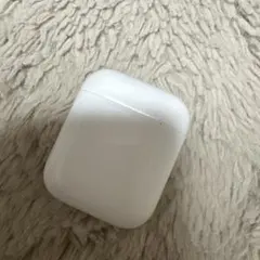 Apple AirPods ジャンク 片耳バッテリー劣化あり ケース付き