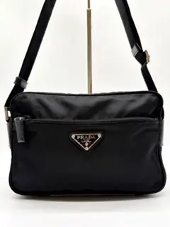 【極美品】プラダ カメラバッグ 三角ロゴ ナイロン レザー ブラック ポコノ