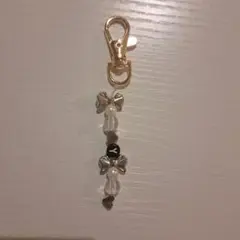 リボン型ゴールドチャーム　Y