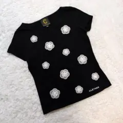 美品　CLATHAS 　カメリア刺繍 半袖Tシャツ ブラック 38のサムネイル