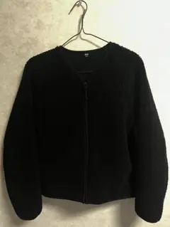 UNIQLO ブラック フリースジャケット
