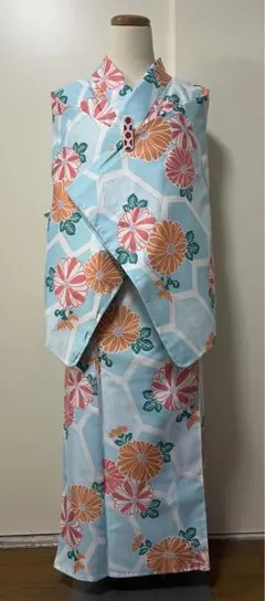 新品.定価39000円.呉服屋購入】 着物　小紋　袷　洗える　古典柄　水色×菊柄