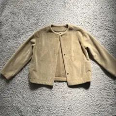 ユニクロ ボタン付きフリースジャケット