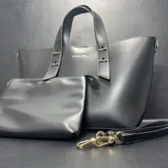 【極美品】CHARLES & KEITHダブルハンドルスローチー2wayブラックのサムネイル