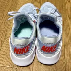 NIKE Free Metcon 4 スニーカー ライトブルー　メトコンのサムネイル