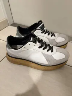 オニツカタイガー DELECITY 26.5センチ