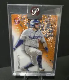 ドジャース　マックスマンシー　topps カード 25シリ