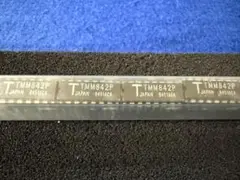 TMM842P 東芝 IC １個