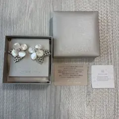 Elizabeth Bower ピアス