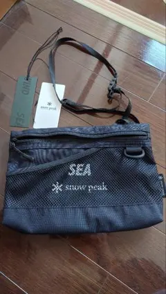 30%off　wind and sea snow peak サコッシュのサムネイル