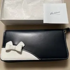 【新品未使用】Kitamura キタムラ長財布ダークブルー リボンレザー 箱付きのサムネイル
