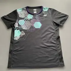 YONEX ベリークール バドミントンシャツ ゲームシャツ Lサイズ　幾何学模様