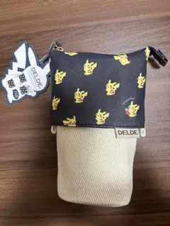DELD ピカチュウ柄 ペンケース未使用