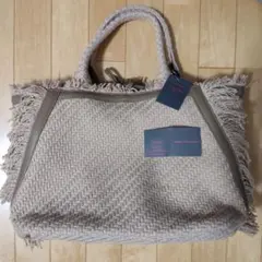 サマンサタバサ　半額以下です。新品未使用品トートバッグ　ポーチ付き