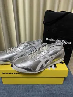 オニツカタイガー　Mexico66 SD シルバー 24,5cm