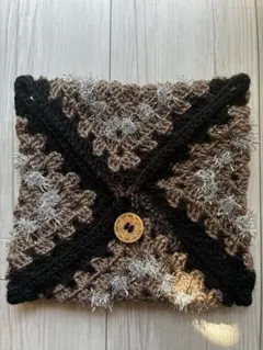 ハンドメイド クロシェ編みポーチ