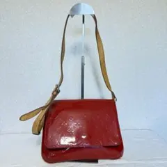 ルイヴィトン ヴェルニ ショルダーバッグ レッドのサムネイル