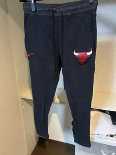 Item thumbnail for item fe3479a5-ea2c-4515-86b6-2436feceb388