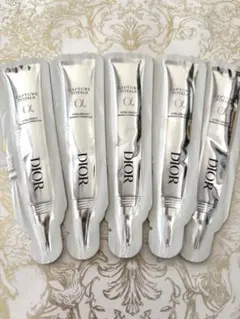 Item thumbnail for item 16776711-cfdb-4119-a6c1-f82263b3c430