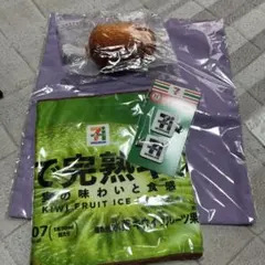 セブンイレブン HAPPYくじ　トートバッグ他　全4点まとめ売り