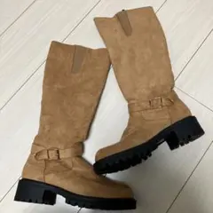 ロングブーツ バックル付き　厚底ブーツ　22.5cm レディース　靴