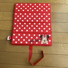 ミニー ポータブルクッション 折りたたみ座布団 ディズニーリゾート