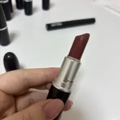 M・A・C リップスティック パラマウント