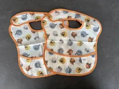 【新品未使用】BUMKINS プーさん お食事エプロン 2枚セット Disney