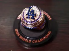 Item thumbnail for item 574c3e87-01b3-4a75-8212-b5209a262241