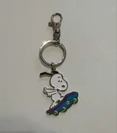 【値下げ】スヌーピー スケートボード キーホルダー