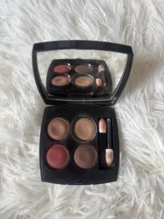 CHANEL レ キャトル オンブル アイシャドウパレット 268