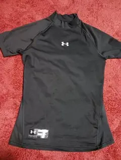 アンダーアーマー UNDER ARMOUR キッズ アンダーシャツ YXL 黒