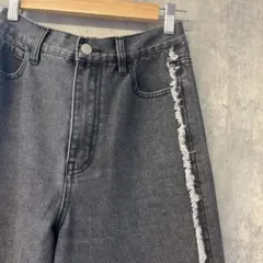 【美品】ダークグレー ストレートデニム フリンジ　M